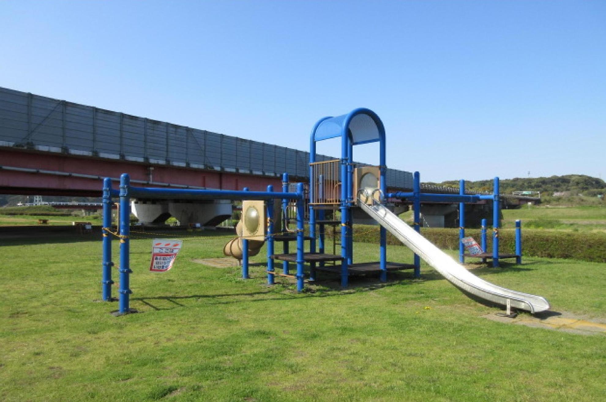 虹のささやき公園(更新前)