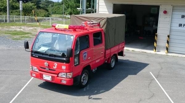 （画像）小型動力付きポンプ自動車・正面