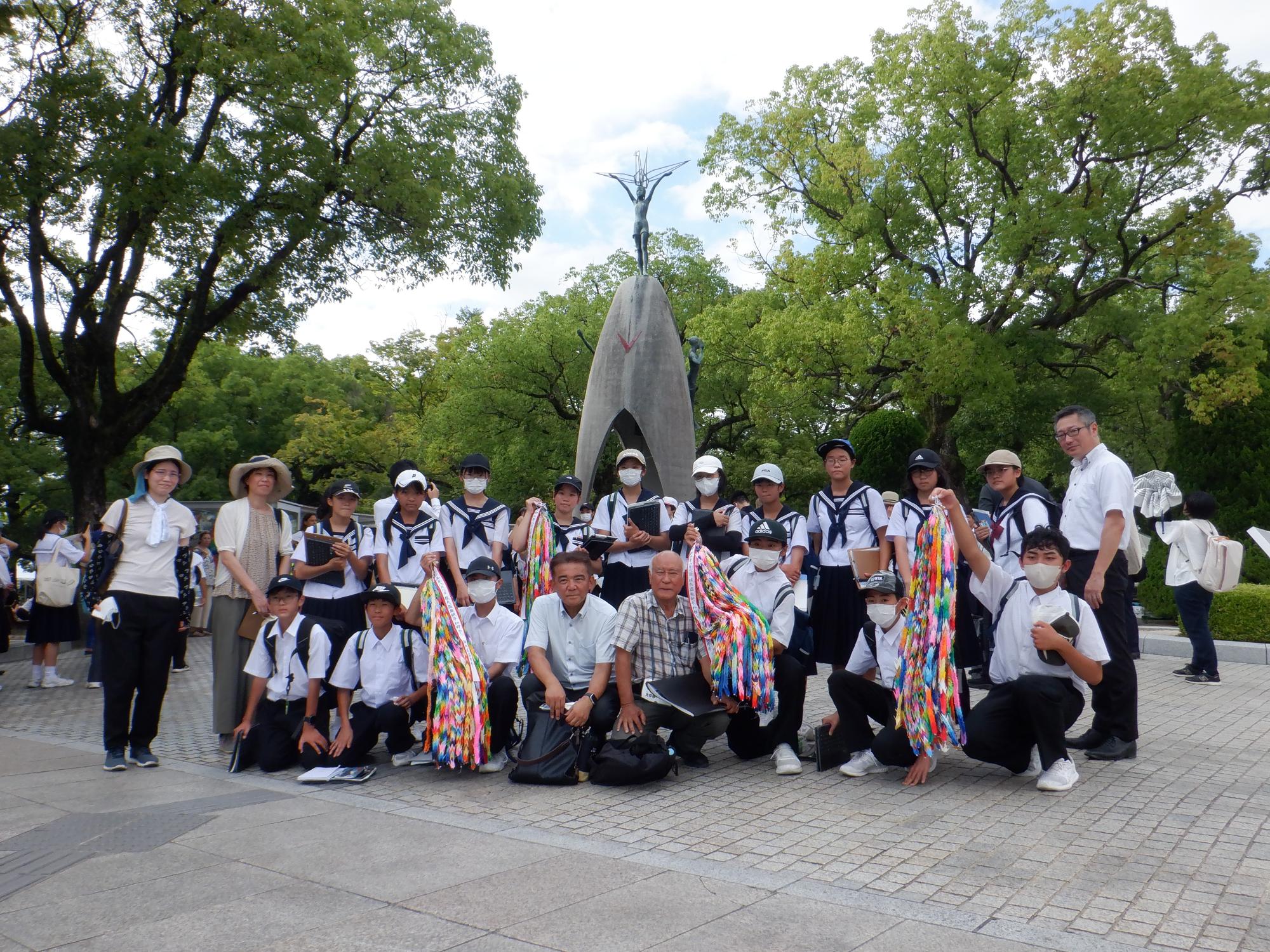 広島平和記念公園全体写真