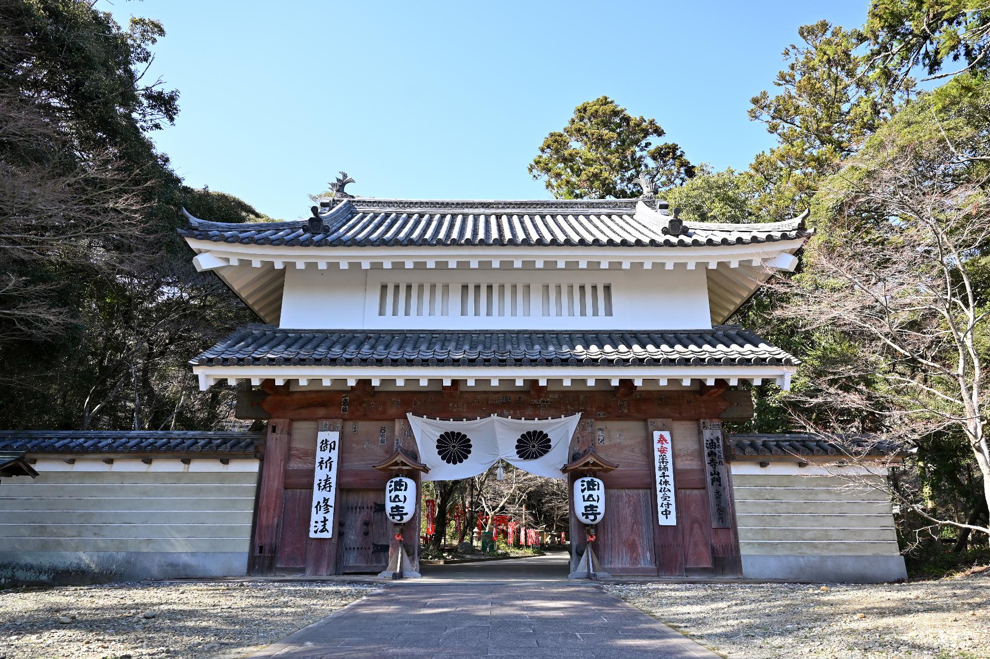 油山寺_山門